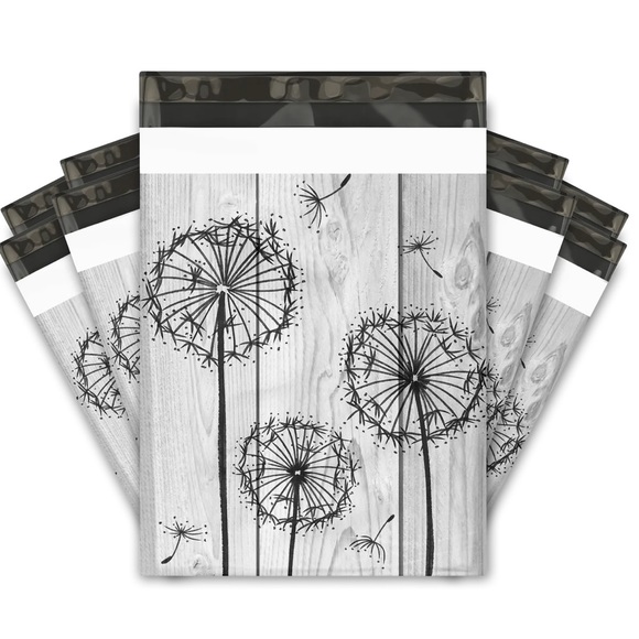 Dandelion Designer Poly Mailer’s 10x13 Pack of 50 PRICE is Firm - Picture 2 of 4